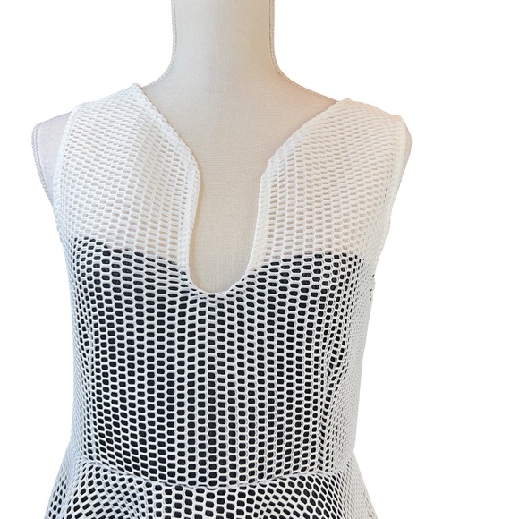 #A331  FT INC White 3D Mesh Fit & Flare Midi Hi-Lo Dress Sleeveless (Free Size) - Picture 5 of 6